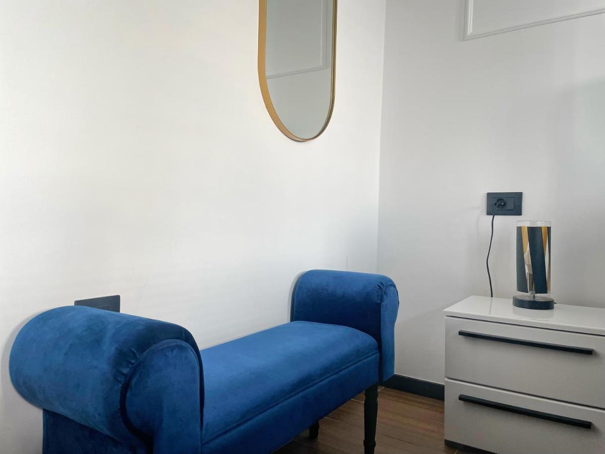 Navis City Apartments Pula Exterior foto